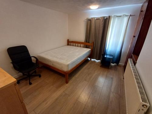 89 Waterhouse Lane - Allen Property Management Ltd - 1st Floor Front Bedroom 1