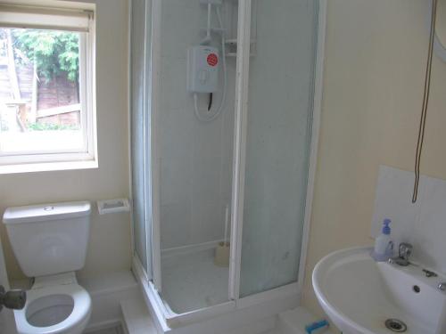 Allen Home Management - 170WHL Shower